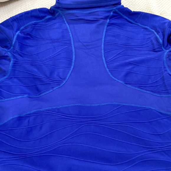 Title Nine Swift 1/2 Zip Textured Athletic Pullover Large - Picture 10 of 12